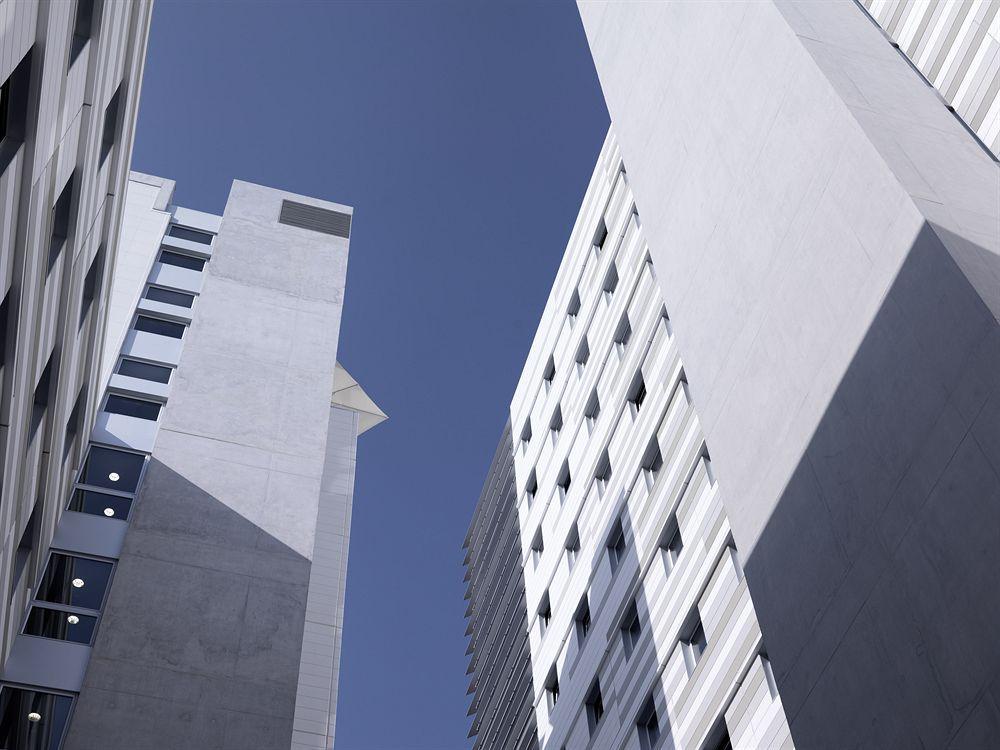 Residencia Melon District Marina Hotel Barcelona Exterior photo
