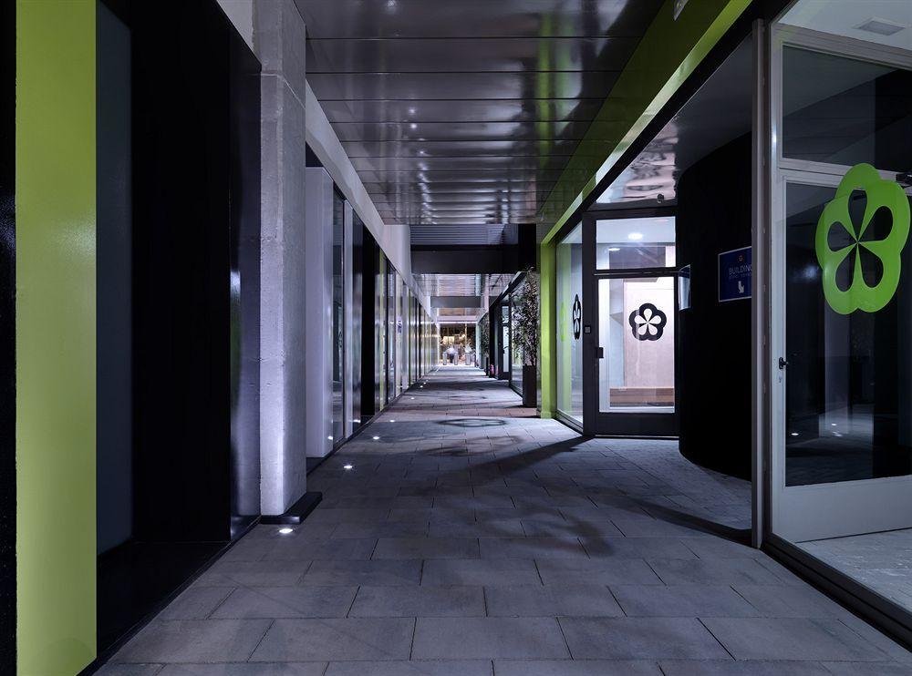 Residencia Melon District Marina Hotel Barcelona Exterior photo